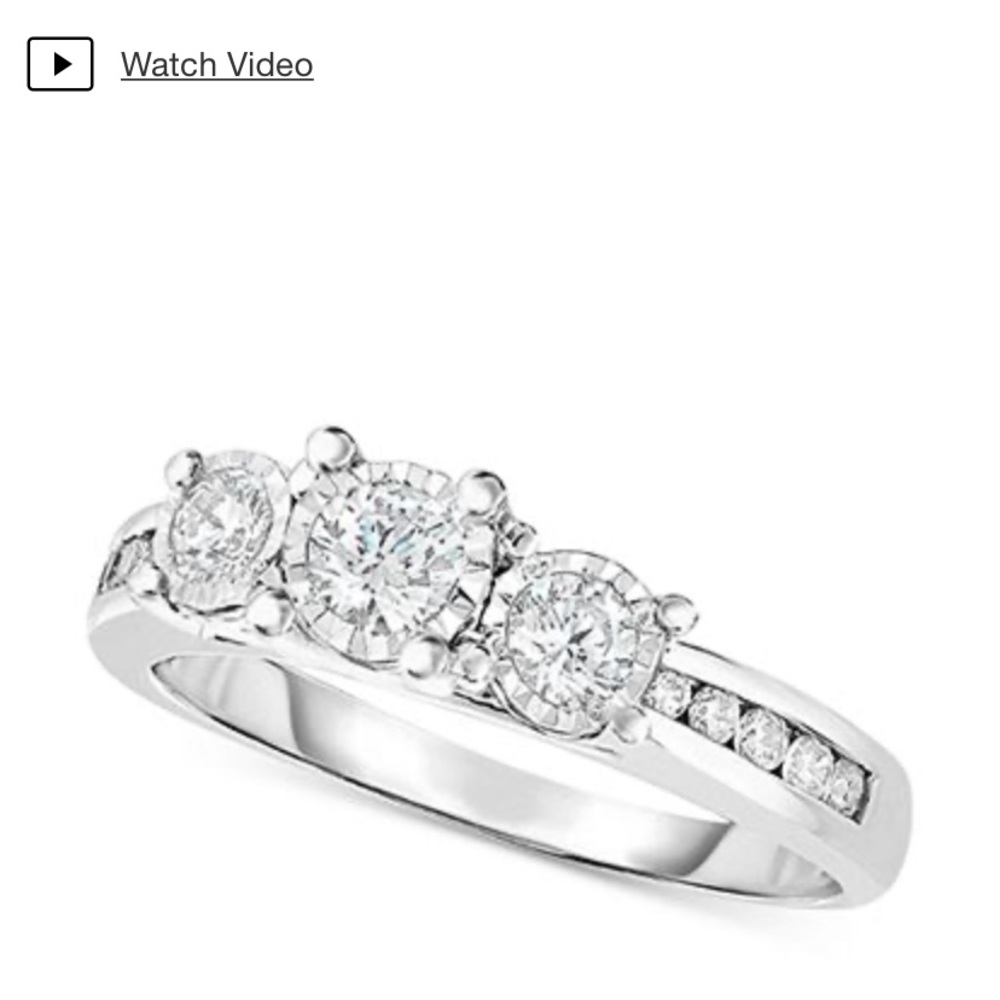 Diamond trinity 1/2 carrot tw engagement ring